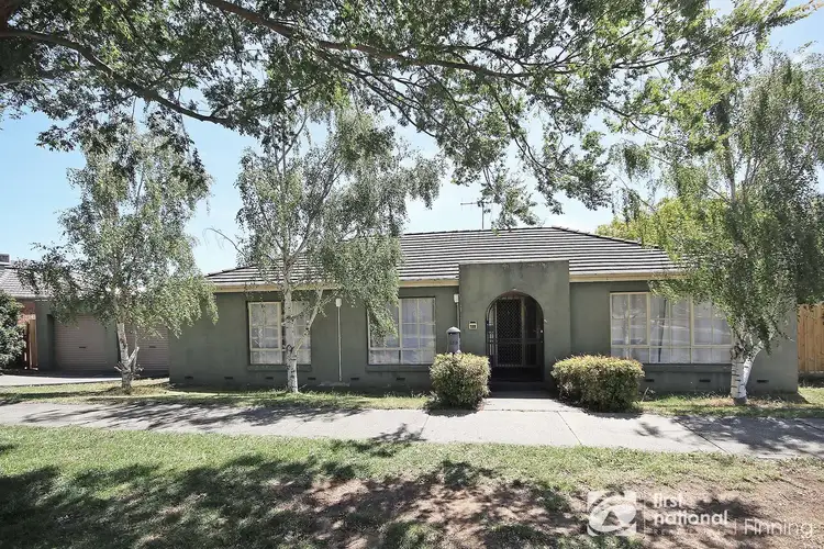 139 Bemersyde Drive, Berwick VIC 3806