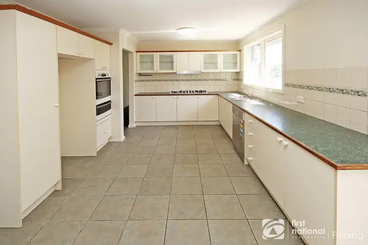Fifth view of Homely house listing, 139 Bemersyde Drive, Berwick VIC 3806