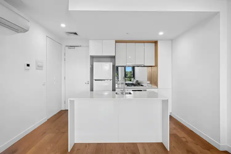 307/18 Malone Street