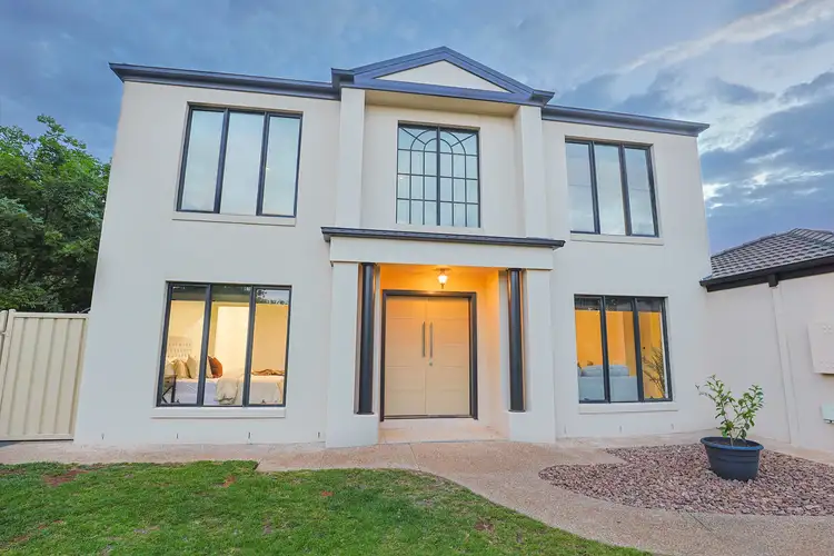 1 Edmund Barton Court