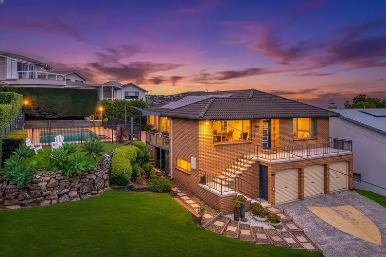 12 Circulo Drive, Copacabana NSW 2251