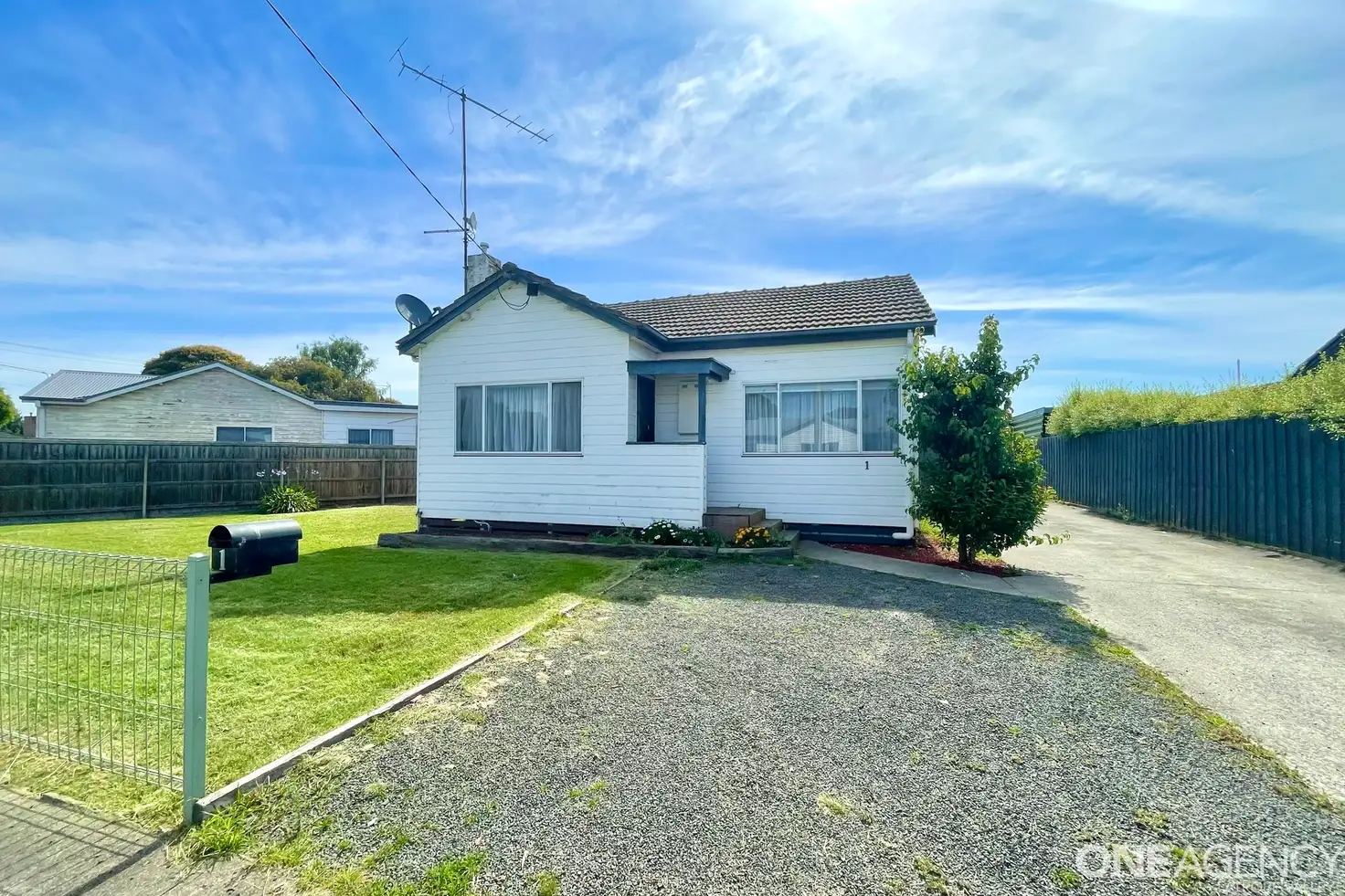 Main view of Homely house listing, 1 Davis Court, Traralgon VIC 3844