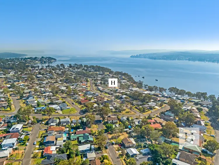 18 Parraweena Road, Gwandalan NSW 2259