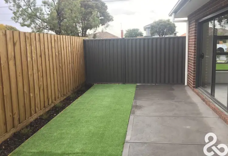 Fifth view of Homely unit listing, 1/51 Waiora Road, Heidelberg Heights VIC 3081