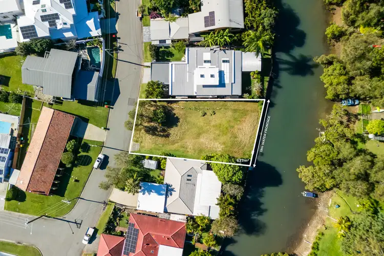 34 Elanora Drive, Burleigh Heads QLD 4220