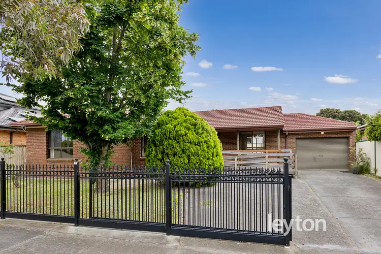 29 Amersham Avenue, Springvale South VIC 3172