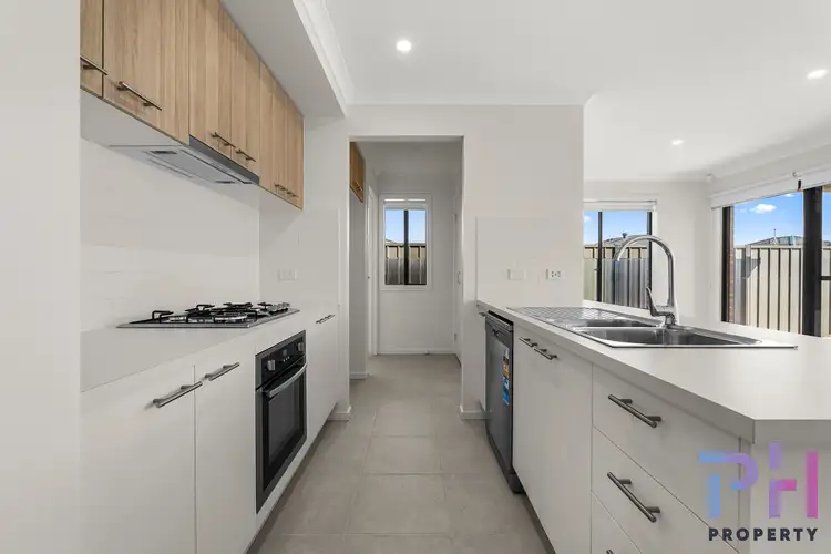 Second view of Homely house listing, 5 Sendock Parade, Huntly VIC 3551