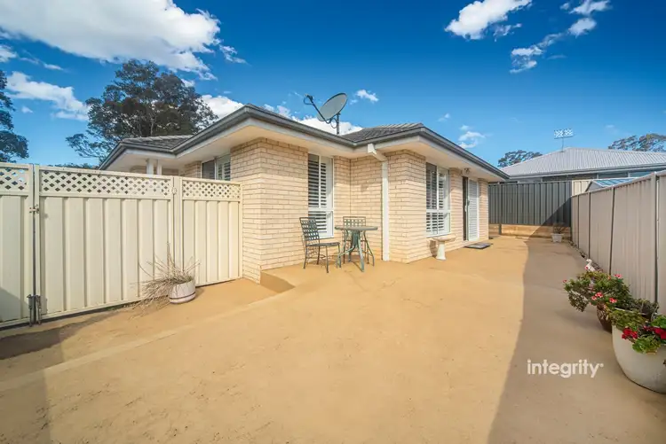 4/20 Lightwood Drive, West Nowra NSW 2541