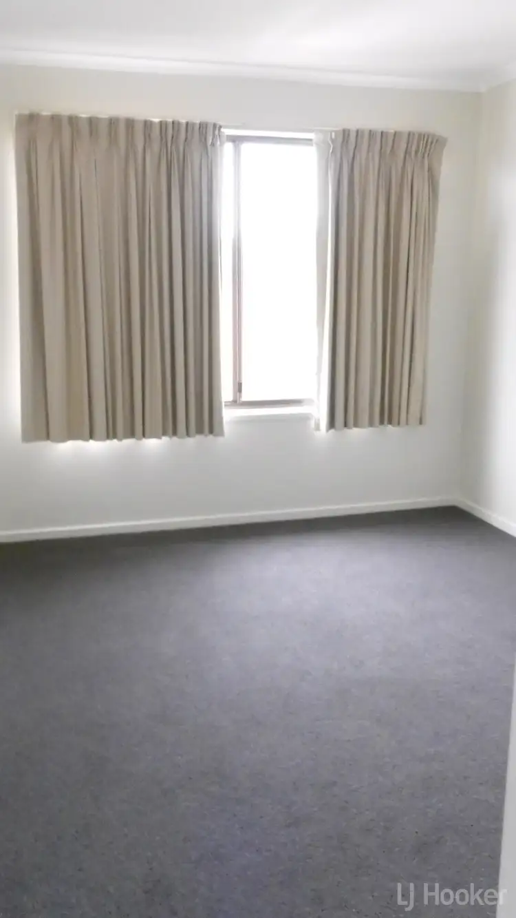 Fifth view of Homely townhouse listing, 6/14 Hakea Street, Queanbeyan NSW 2620