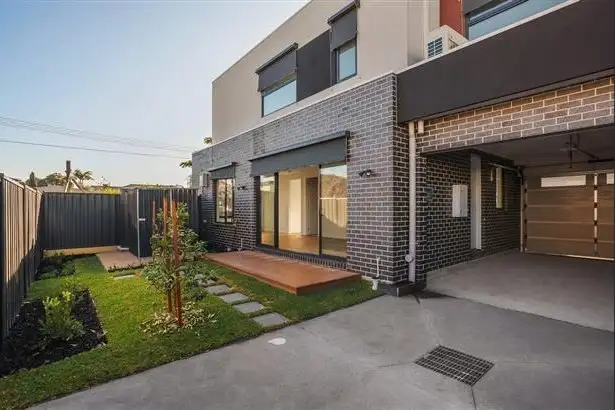 Main view of Homely townhouse listing, 1/42 Thompson Street, Clayton VIC 3168