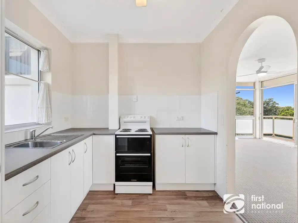 Main view of Homely unit listing, 2/274 Harbour Drive, Coffs Harbour NSW 2450