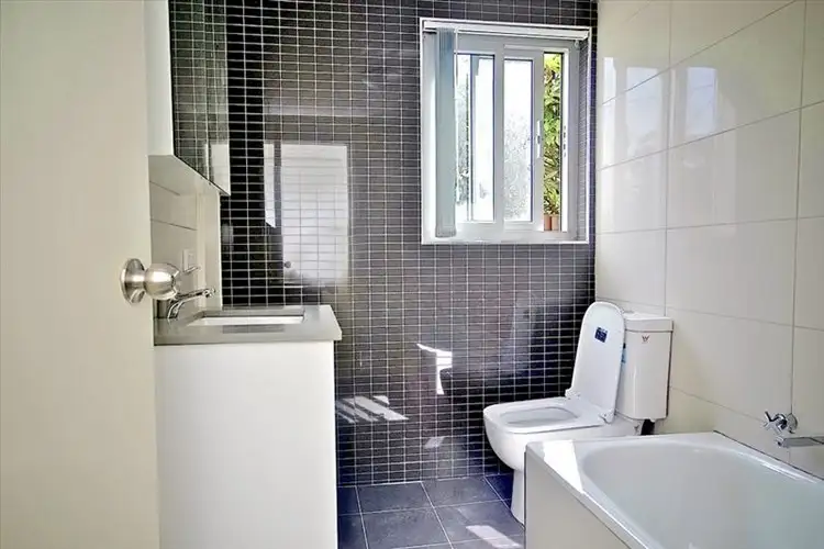 Third view of Homely apartment listing, 2/30 Brittain Crescent, Hillsdale NSW 2036