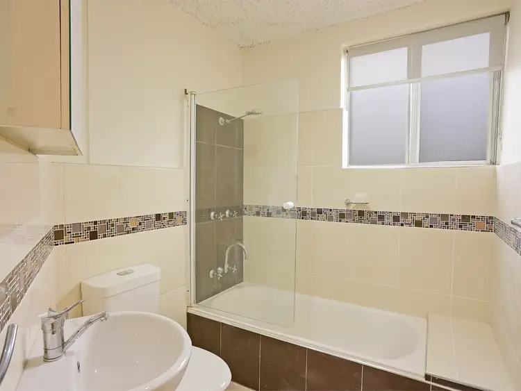 Fourth view of Homely apartment listing, 9/17 Stanton Terrace, North Ward QLD 4810