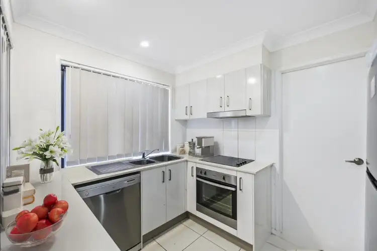 Fifth view of Homely townhouse listing, 7/131 Rockfield Road, Doolandella QLD 4077