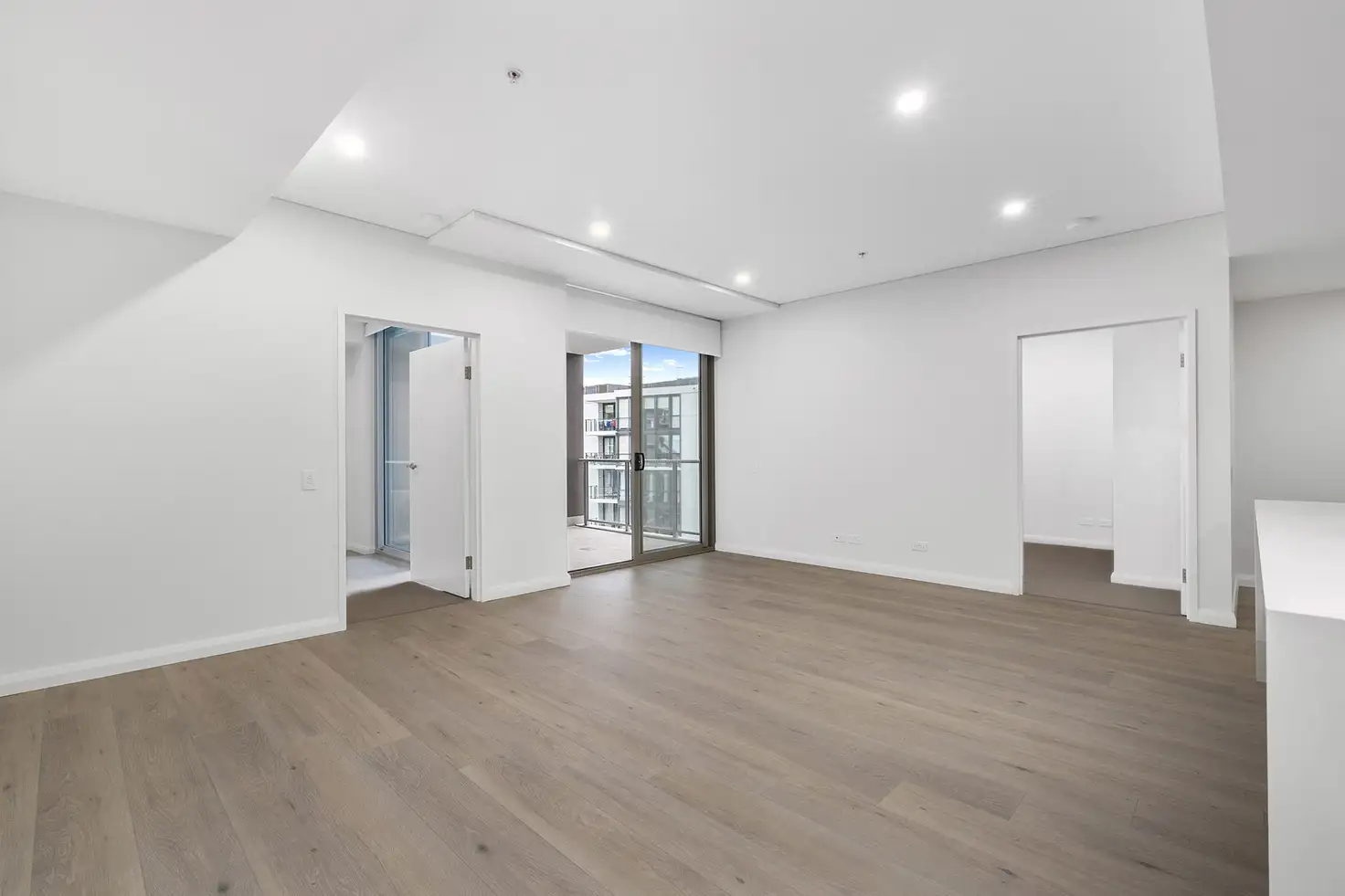 Main view of Homely unit listing, 903/70 Regent Street, Kogarah NSW 2217