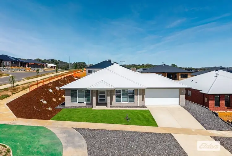 56 Jennings Boulevard, Leneva VIC 3691