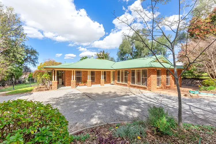 16A Darrell Road, Tamworth NSW 2340