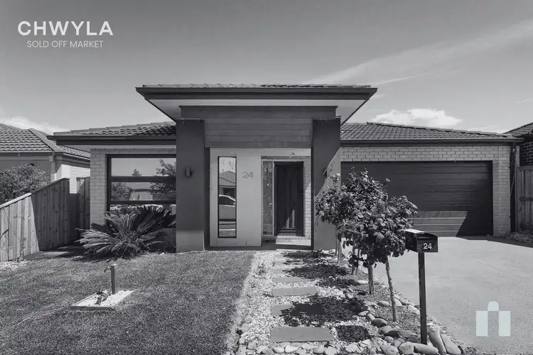 24 Landing Avenue, Doreen VIC 3754