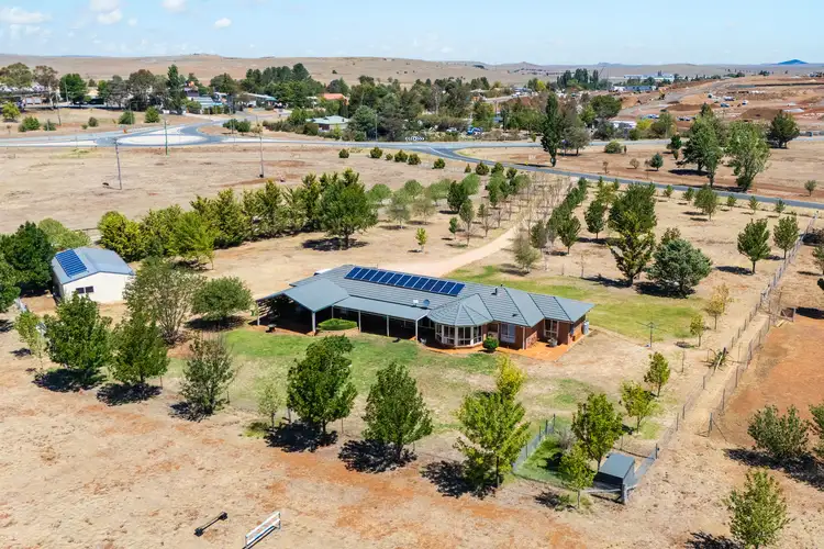 12 Yallakool Road, Cooma NSW 2630