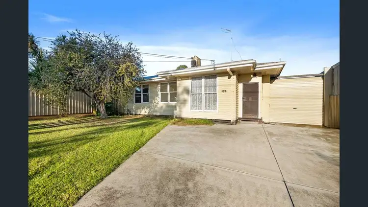 57 Robin Avenue, Norlane VIC 3214
