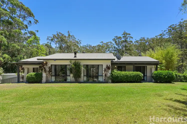 120 McMillan Drive, Blackmans Point NSW 2444