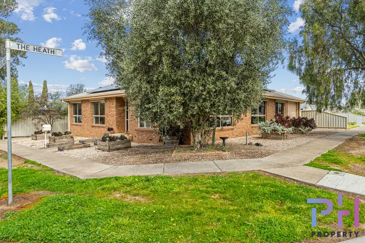 15 Woodlands Drive, Eaglehawk VIC 3556