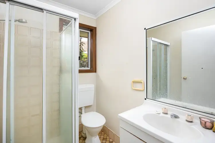 Sixth view of Homely unit listing, 2/24 Incarnie Crescent, Wagga Wagga NSW 2650
