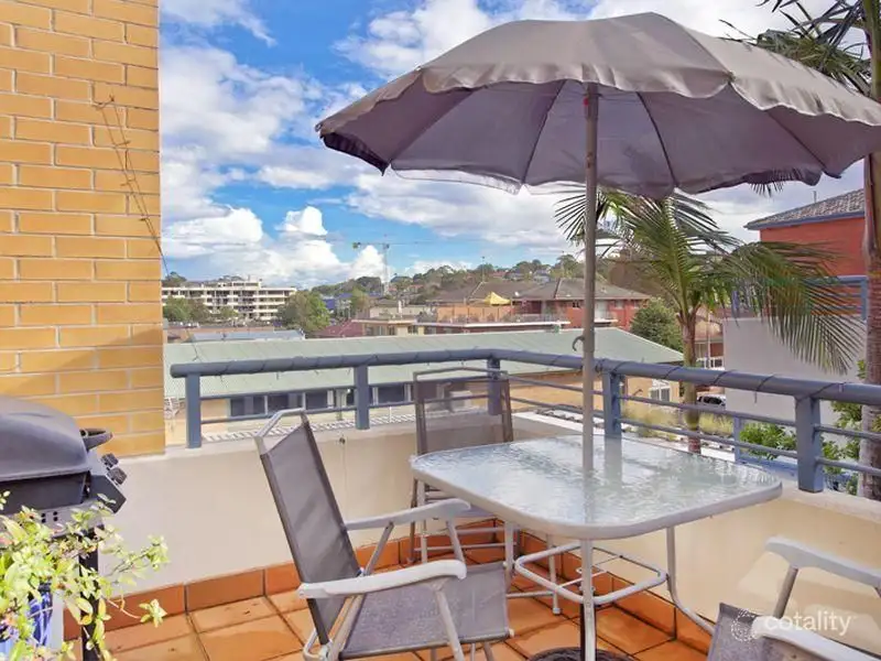 Main view of Homely unit listing, 14/32 Fisher Road, Dee Why NSW 2099