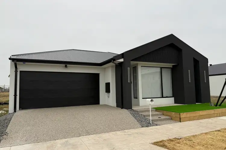 11 Myrtleford Street, Wollert VIC 3750