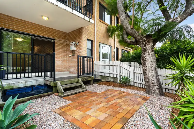 2/1 Barden Street, Northmead NSW 2152