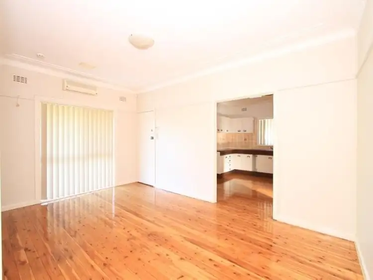 29 Marsh Parade, Casula NSW 2170