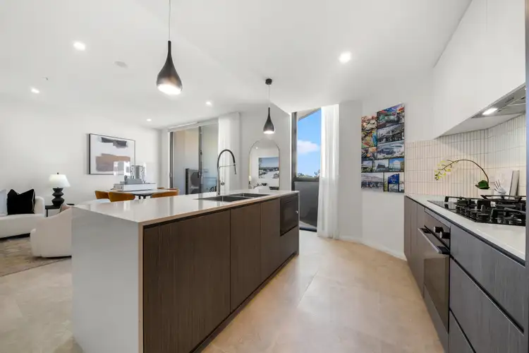 802/20 Northumberland Road, Auburn NSW 2144