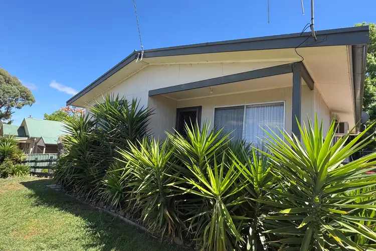 11 Roderick Street, Castlemaine VIC 3450