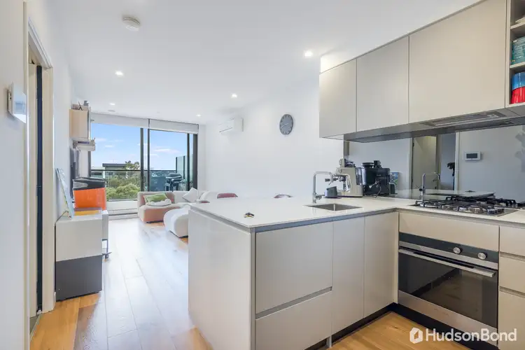 602/9 Red Hill Terrace, Doncaster East VIC 3109