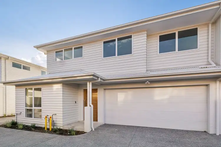 2/42 Engadine Avenue, Engadine NSW 2233