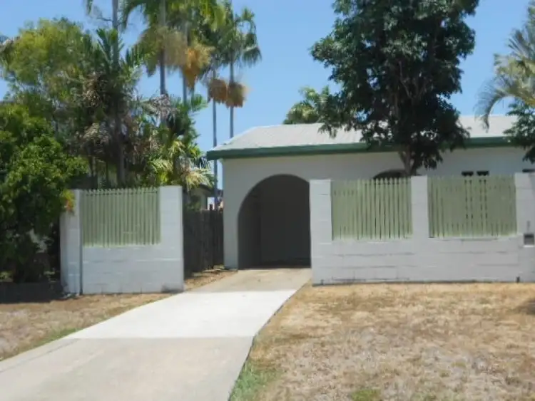 2/21 Jannila Avenue, Cranbrook QLD 4814