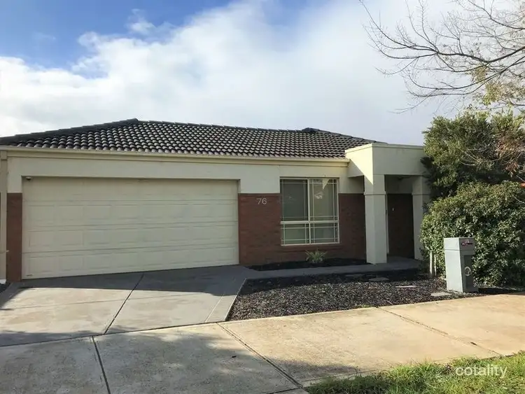 76 Kirkton Drive, Kurunjang VIC 3337