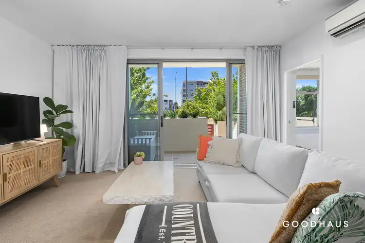 33/60 Tishler Street