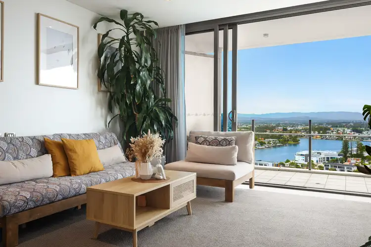 1501/3018 Surfers Paradise Boulevard