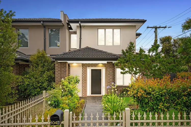 104B Wellington Road, Clayton VIC 3168