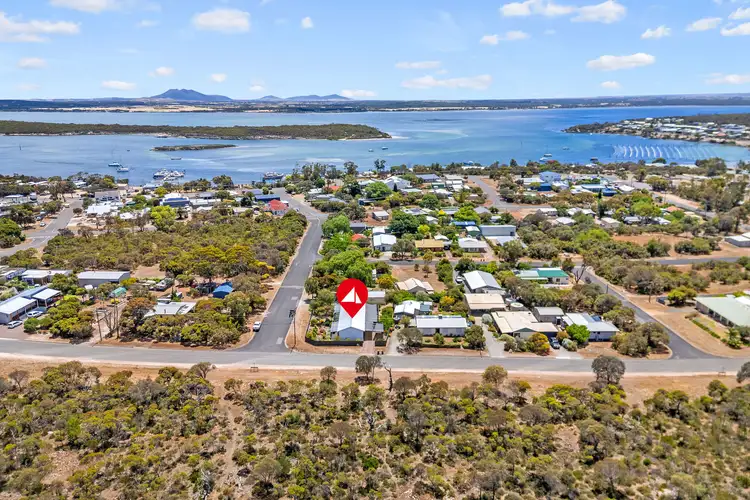 16 Shepperd Avenue, Coffin Bay SA 5607