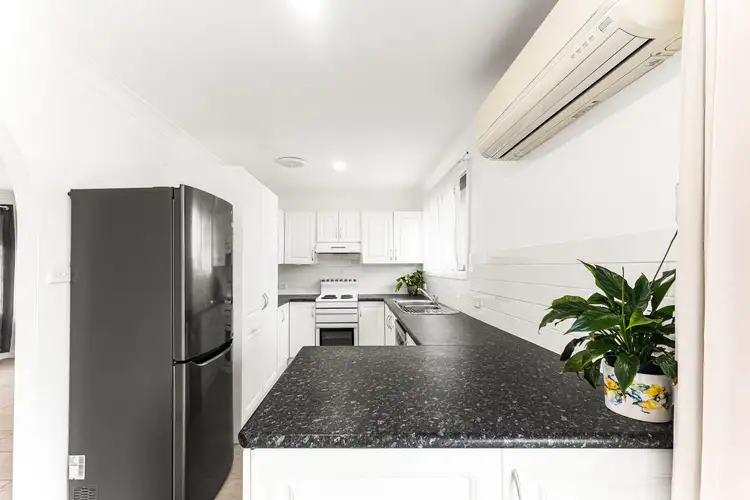 Sixth view of Homely house listing, 11 Lucas Crescent, Berkeley Vale NSW 2261