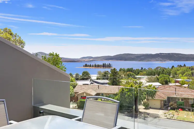 14/3 Kurrajong Street