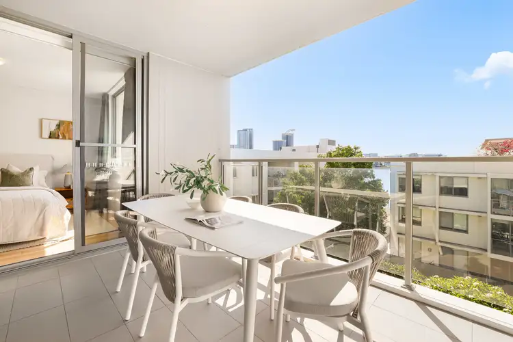506/8 Marine Parade, Wentworth Point NSW 2127