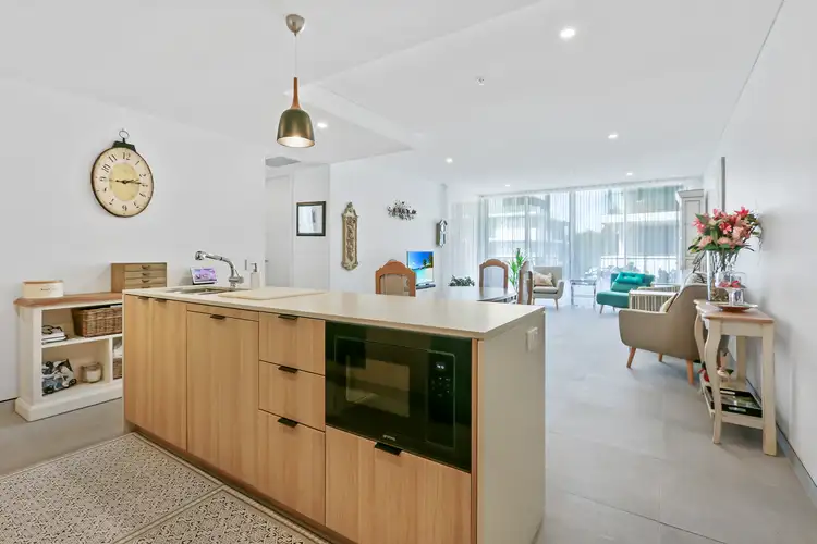 102/179 Albany Street, Point Frederick NSW 2250