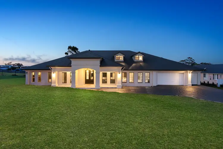 10 Mayfield Place, Gledswood Hills NSW 2557