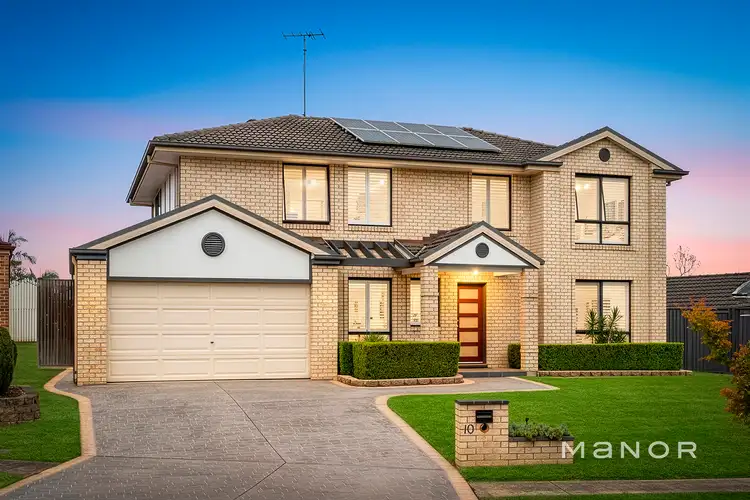 10 Silkyoak Close