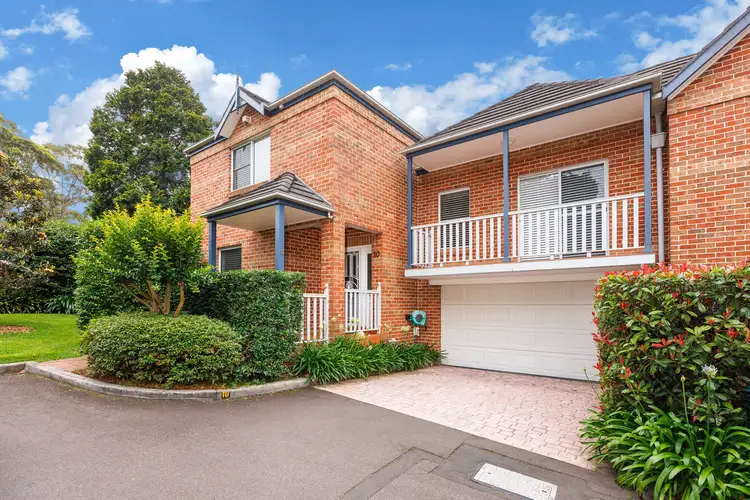 10/8 Shinfield Avenue