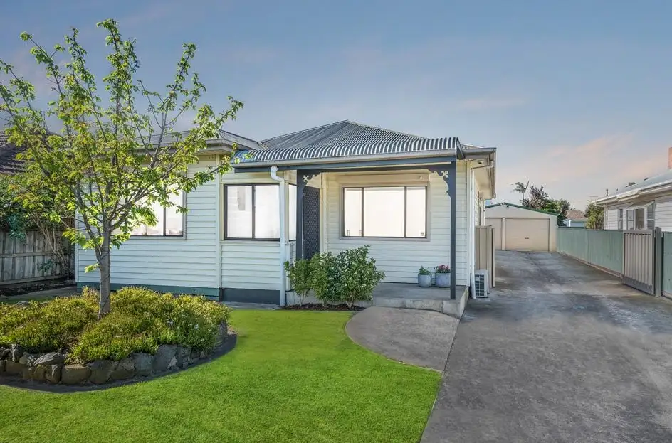 Main view of Homely house listing, 16 Willana Avenue, Hamlyn Heights VIC 3215