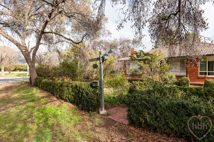 16 McCawley Street, Watson ACT 2602